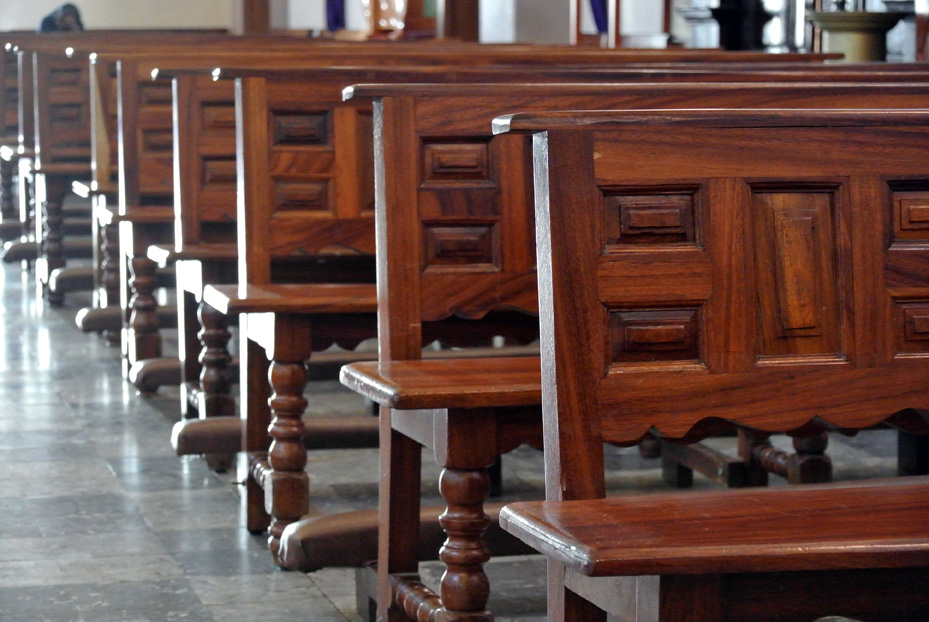 Modern Church Pew Chairs: A Fusion of Tradition and Innovation Image