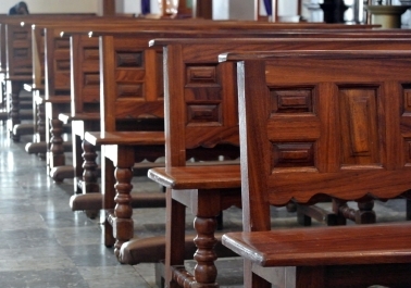 Modern Church Pew Chairs: A Fusion of Tradition and Innovation body thumb image